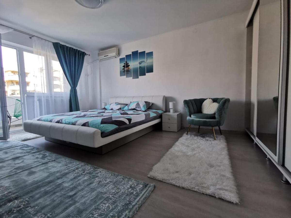 Apartament Regim Hotelier Deva Exterior photo