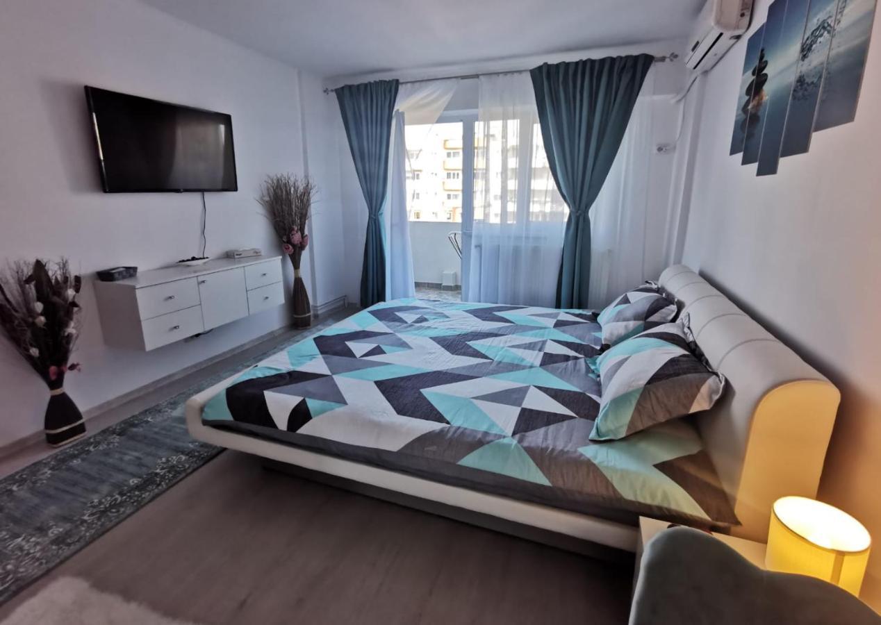 Apartament Regim Hotelier Deva Exterior photo
